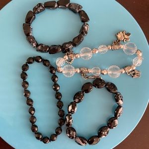 🌼3/$15 Assorted bracelet bundle